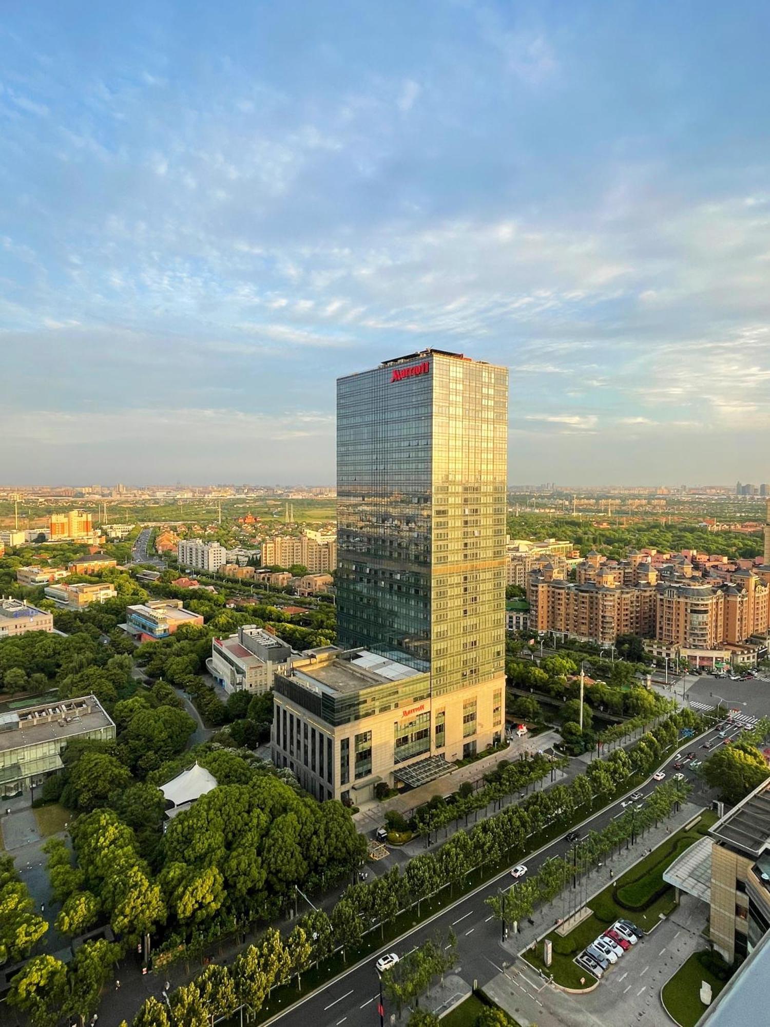Shanghai Marriott Hotel Pudong East - Only A 30 Minute Drive From Disney Exterior photo