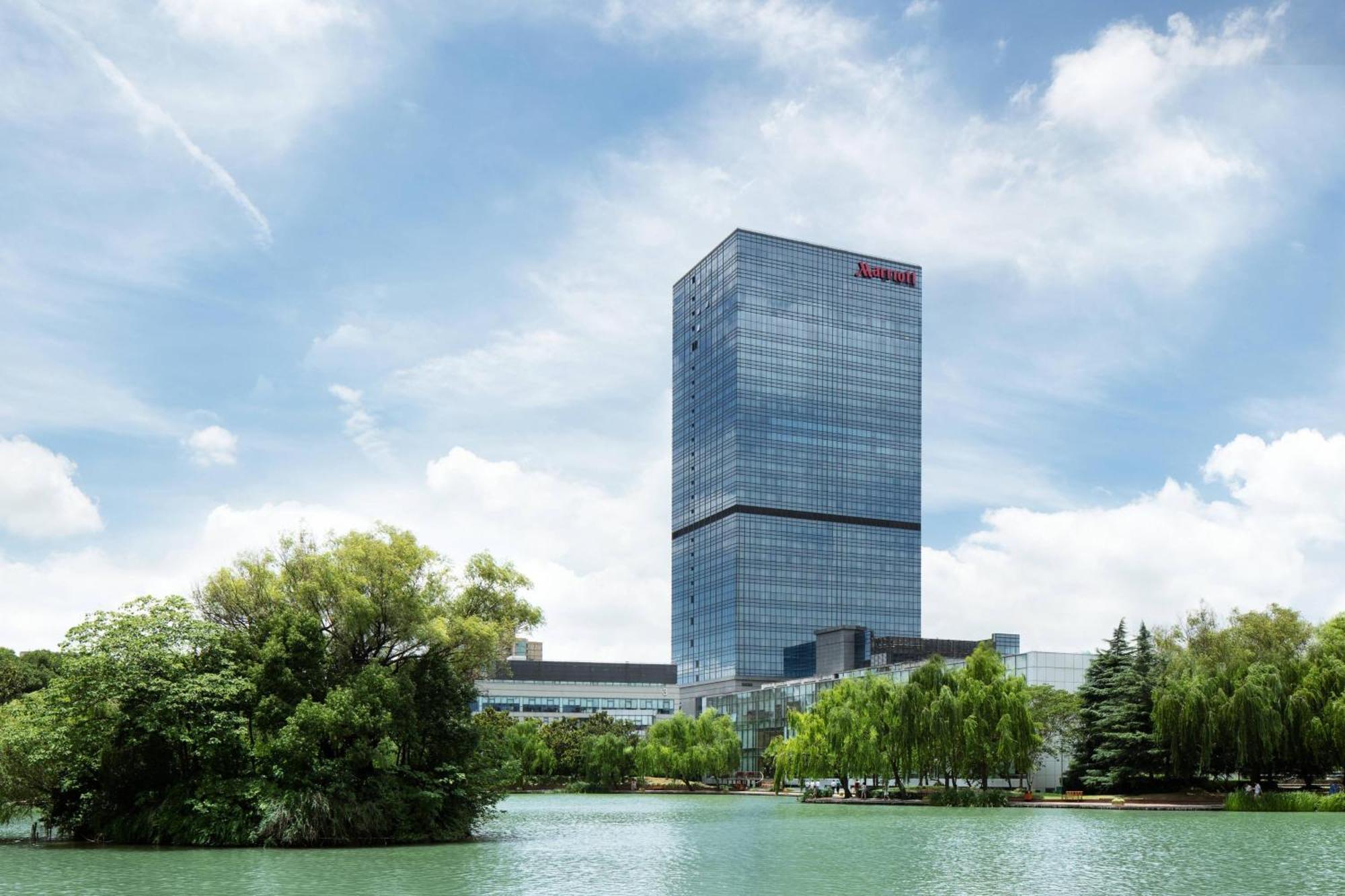 Shanghai Marriott Hotel Pudong East - Only A 30 Minute Drive From Disney Exterior photo