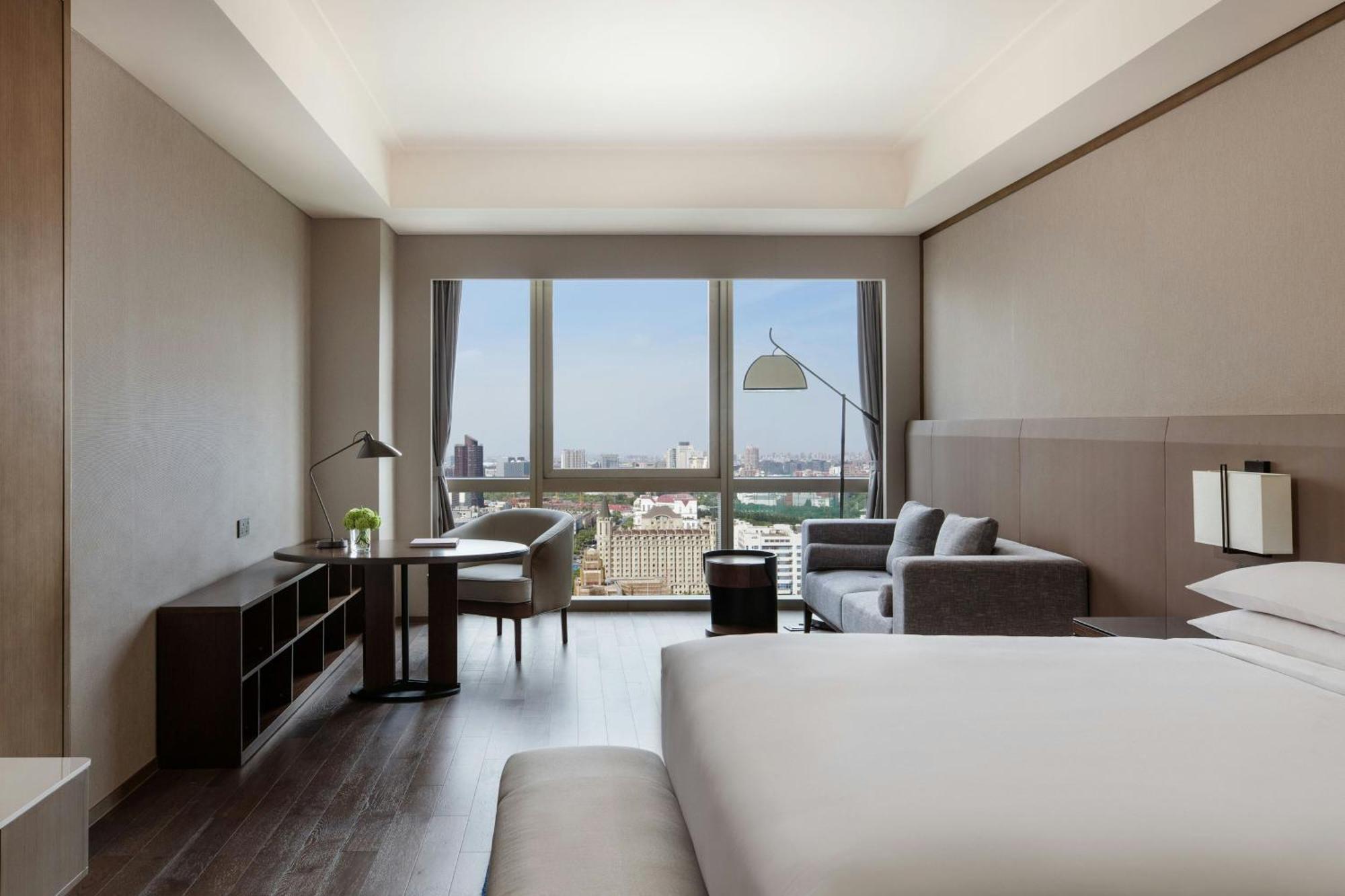 Shanghai Marriott Hotel Pudong East - Only A 30 Minute Drive From Disney Exterior photo